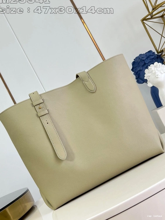 Cheap VUITTON Cabas Low MM-47*30*14CM LOUIS Key 0817